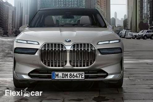 BMW i7