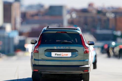 Dacia h&iacute;brido no enchufable