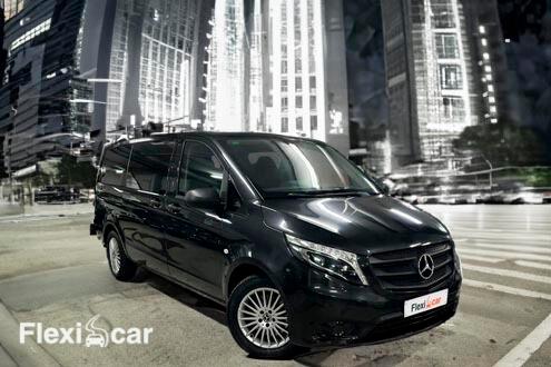 Mercedes Vito en Barcelona de ocasi&oacute;n