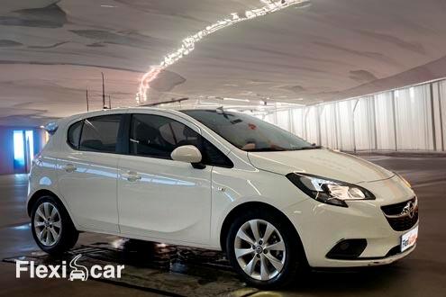 Opel Corsa autom&aacute;tico de segunda mano